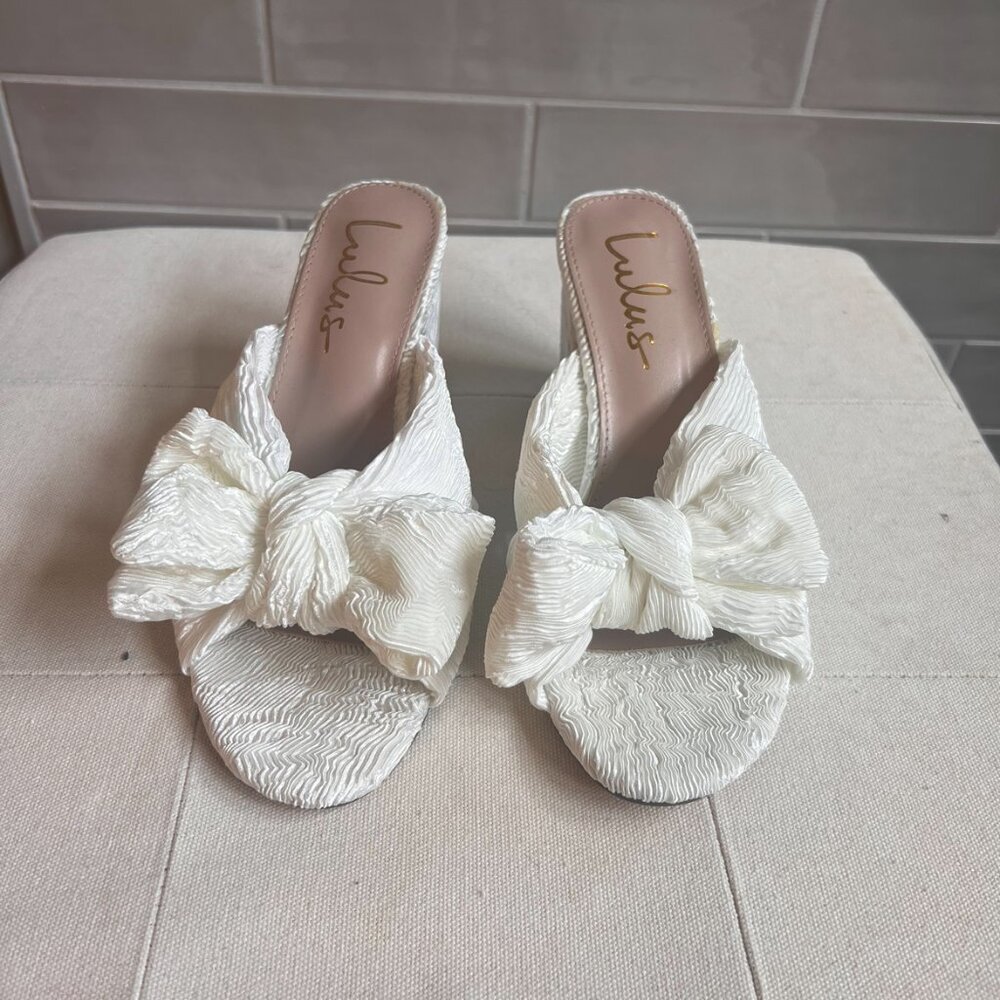 *BRAND NEW* Lulu's Ivory Knotted High Heel Sandals